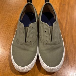 Sperry Lightly Used Sneakers Size 8 MISSING LACES